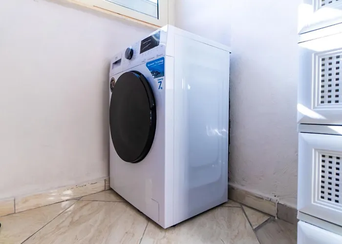 8home Apartament Tirana