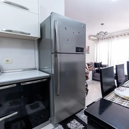 8home * טיראנה